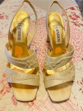 Caparros cream Satin beaded, sequin embroidered Slingback Heels 9 1/2 B